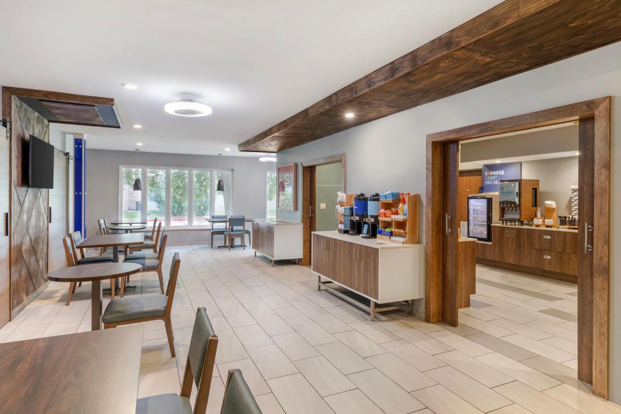 Holiday Inn Express Hotel And Suites Alice By Ihg Екстер'єр фото