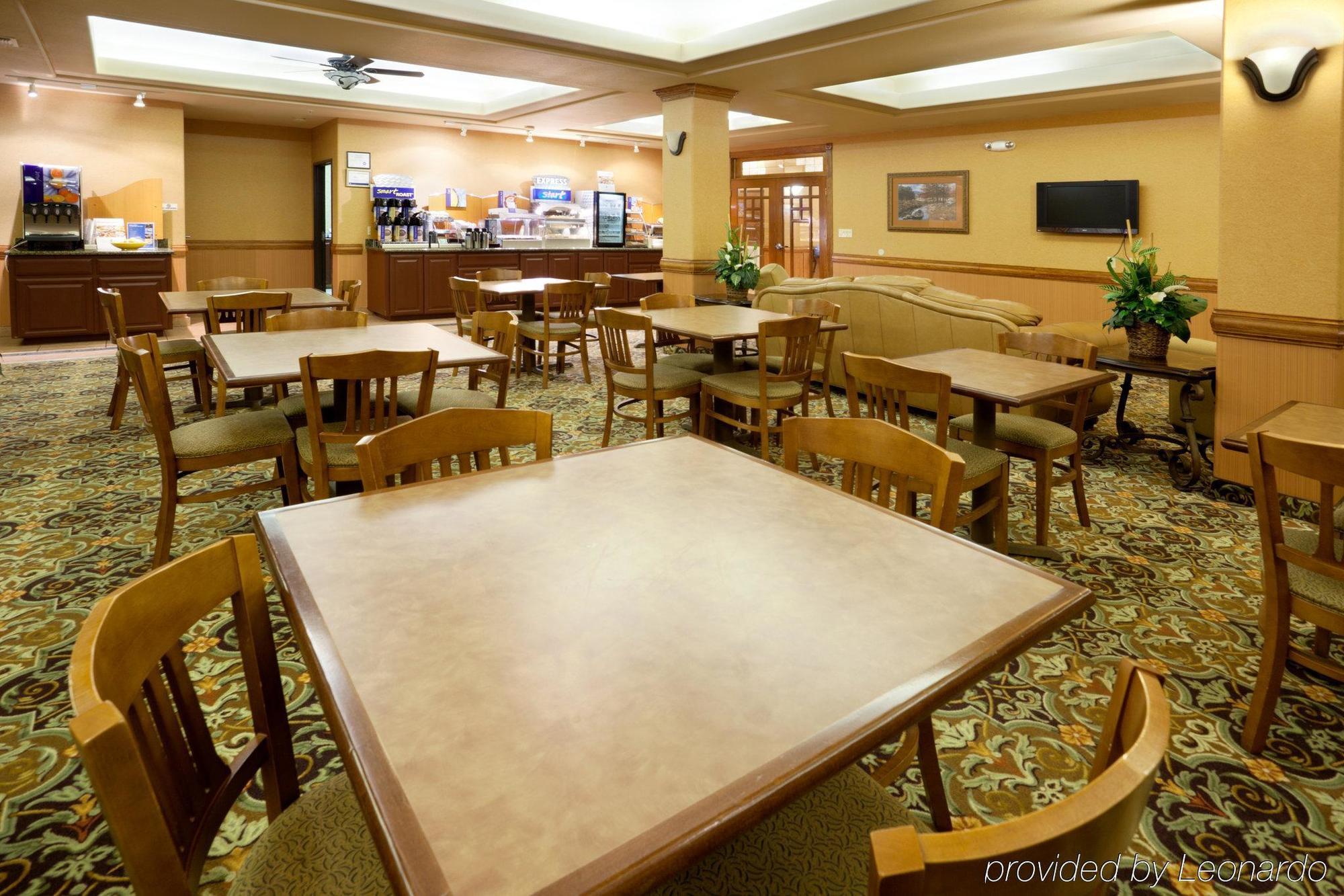 Holiday Inn Express Hotel And Suites Alice By Ihg Екстер'єр фото