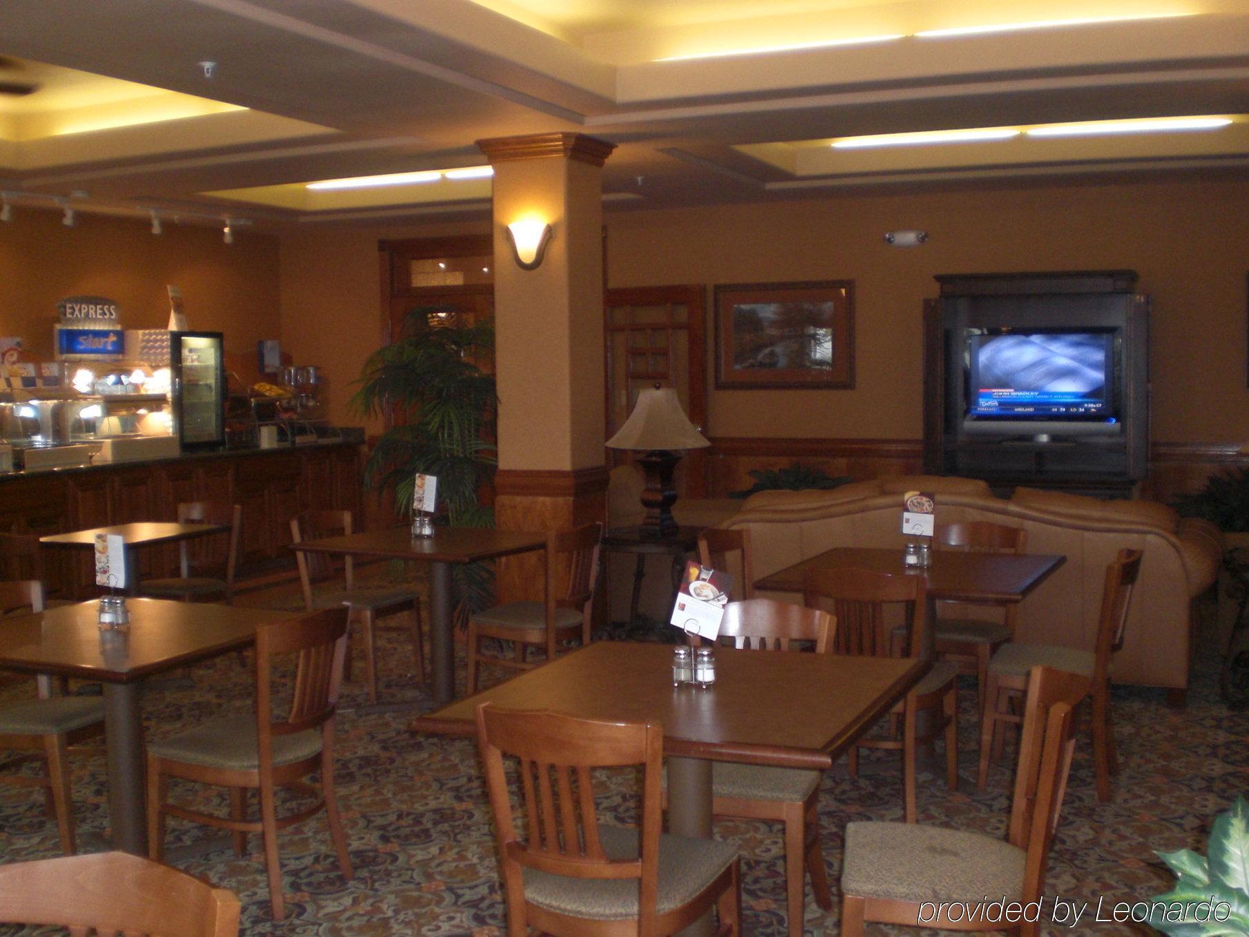 Holiday Inn Express Hotel And Suites Alice By Ihg Екстер'єр фото