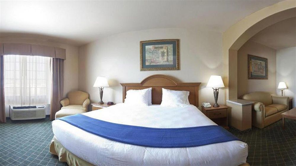 Holiday Inn Express Hotel And Suites Alice By Ihg Екстер'єр фото