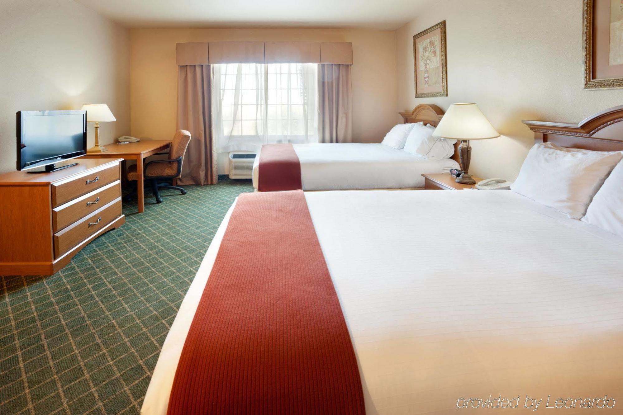 Holiday Inn Express Hotel And Suites Alice By Ihg Номер фото