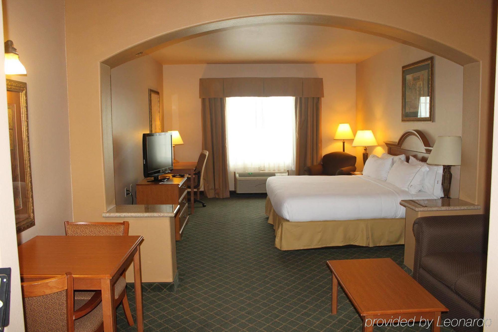 Holiday Inn Express Hotel And Suites Alice By Ihg Екстер'єр фото